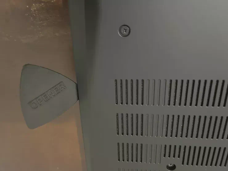 Pembuka ThinkPad